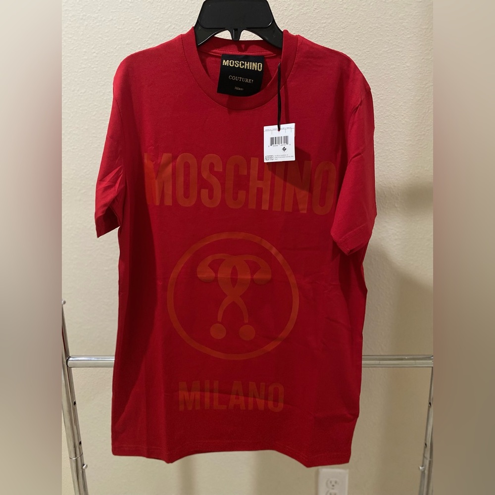 Moschino Milano Red  Double Question Mark T-Shirt Size M